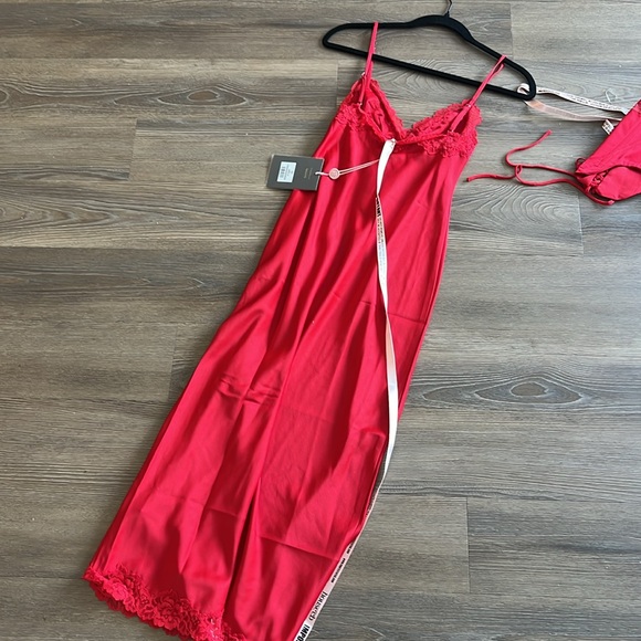 NWT House of CB SALMA RED ROSE SATIN SLIP DRESS - Picture 11 of 13